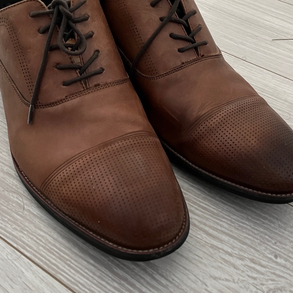 Kenneth Cole Men’s Leather Oxfords